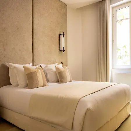 Luxurious Madeleine - Saint Honore Daire
