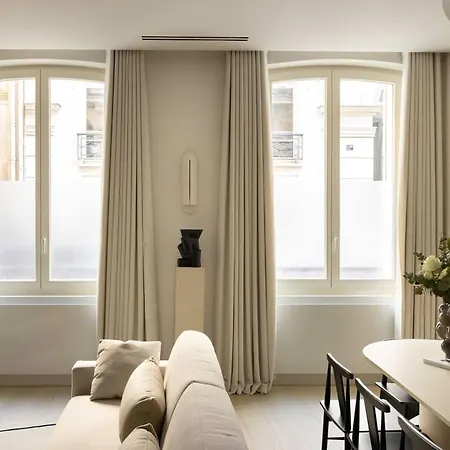 Daire Luxurious Madeleine - Saint Honore Paris