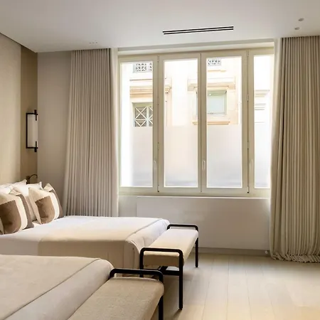 Luxurious Madeleine - Saint Honore