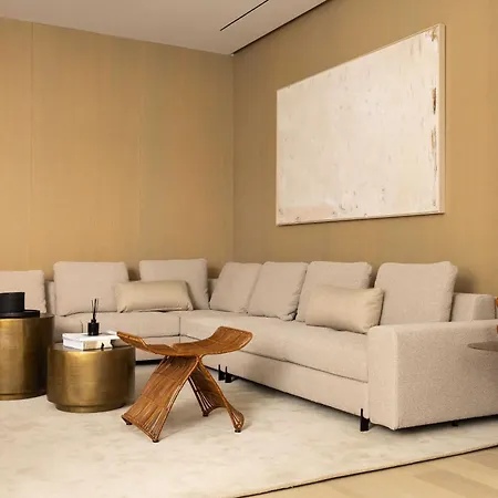 Luxurious Madeleine - Saint Honore *